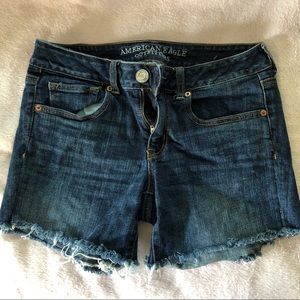 American Eagle super stretch jean shorts size 8